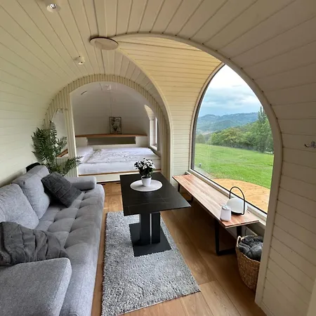 Horská chata Glamping Skrytín Dobkovice