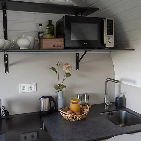 Glamping Skrytin Chalet *