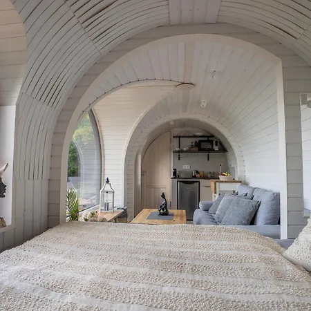 Glamping Skrytin Luxury tent Dobkovice
