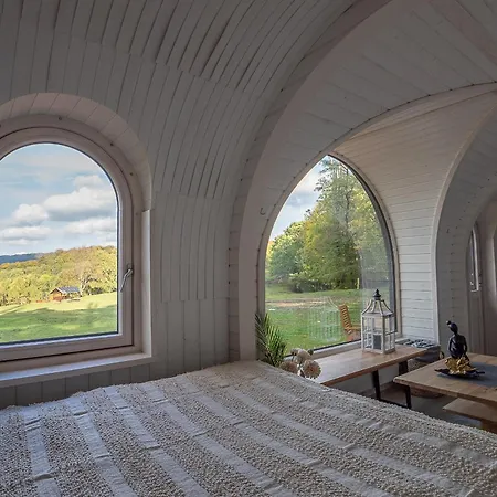 Glamping Skrytin * Dobkovice