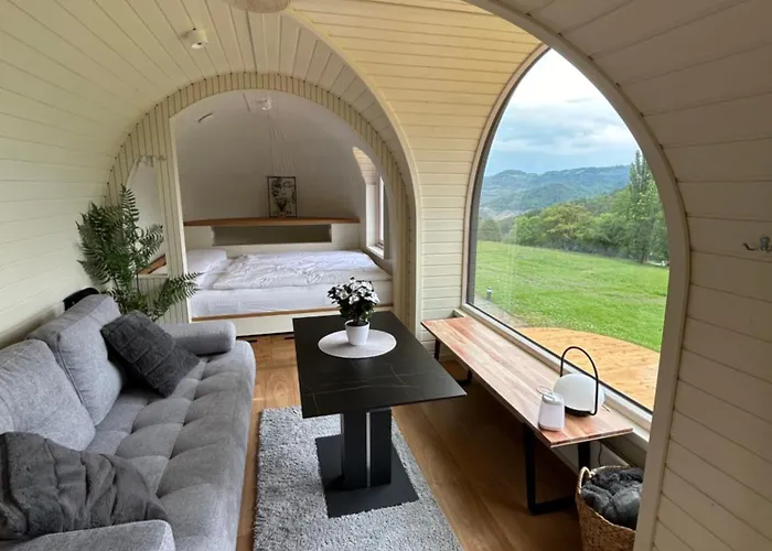 Luksusowy namiot Glamping Skrytin Dobkovice