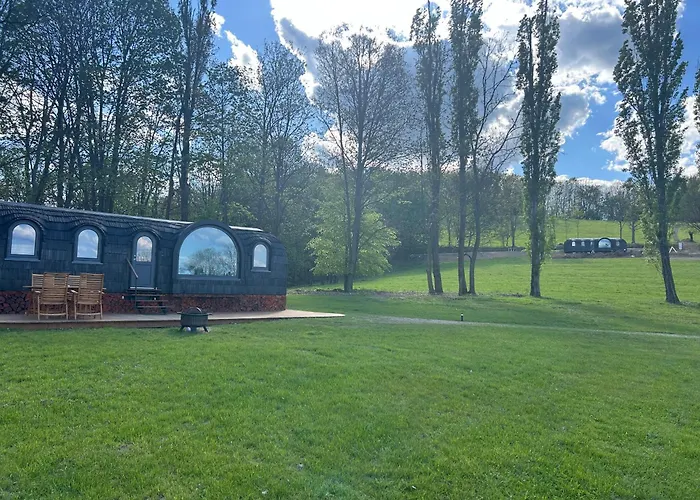Luksusowy namiot Glamping Skrytin *